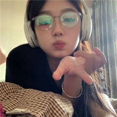 闺间密语 在线观看封面